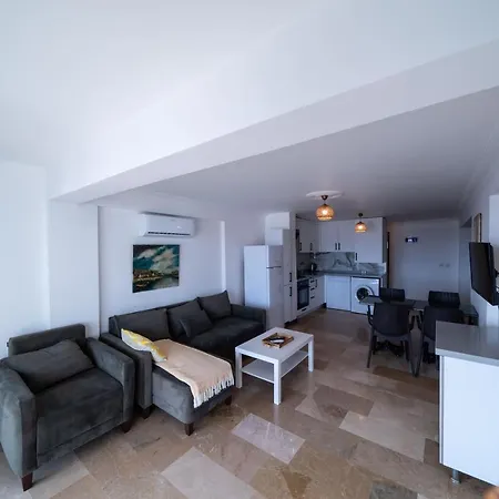 Ilya 2 Aparthotel