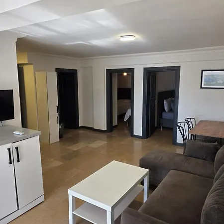 Ilya 2 3* בודרום