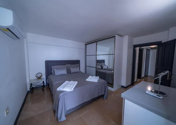 Ilya 2 3* בודרום